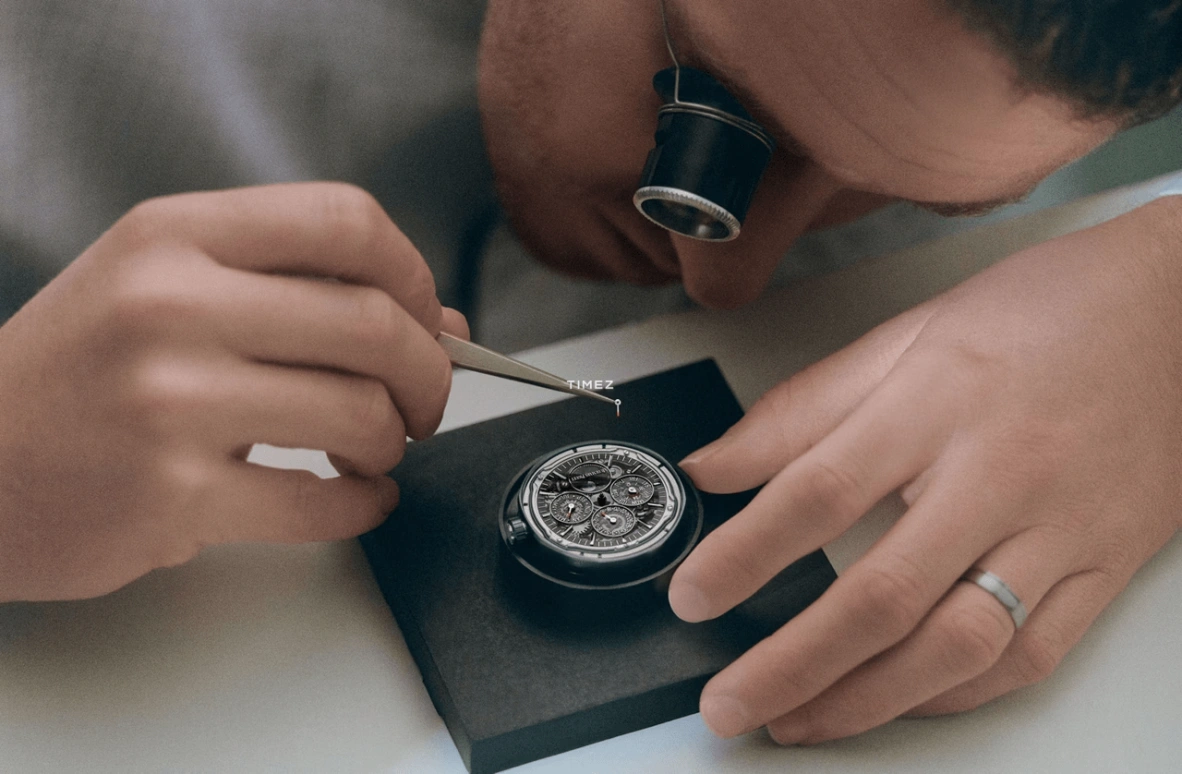 Audemars Piguet,CODE 11.59 41mm,41mm,White Gold,Silver,Automatic,Moonphase,Perpetual Calendar,Leap Year,Month,55hours,In-house Caliber,26443NB,26443NB.OO.D002CR.01