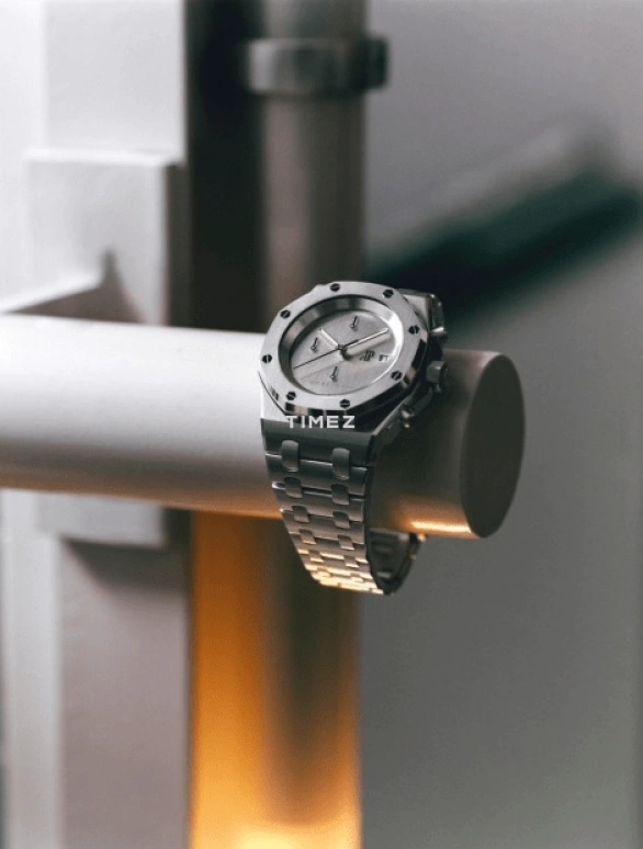 Audemars Piguet,Royal Oak Offshore 42mm,42mm,White Gold,Grey,Automatic,Chronograph,Day,Jordan Clarkson,26238BC,26238BC.OO.2000BC.01