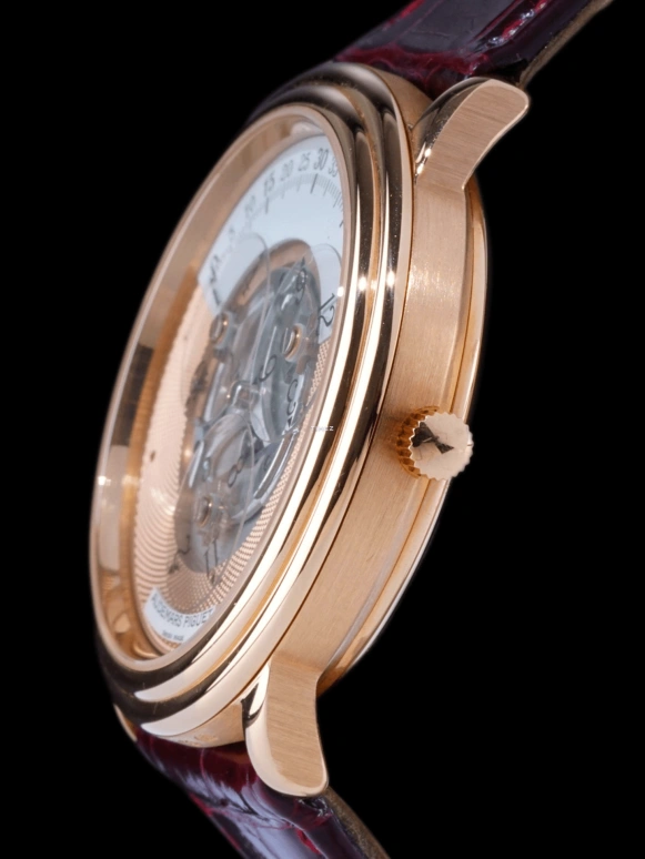 Audemars Piguet,Other 36mm,36mm,Rose Gold,Rose Gold,White,Automatic,Sapphire,Crystal Glass,Round,25720OR,25720OR.OO.0002XX.04