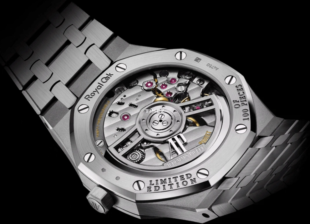 Audemars Piguet,Royal Oak 41mm,41mm,White Gold,Ice Blue,Automatic,Day,70hours,15510BC,15510BC.OO.1320BC.01