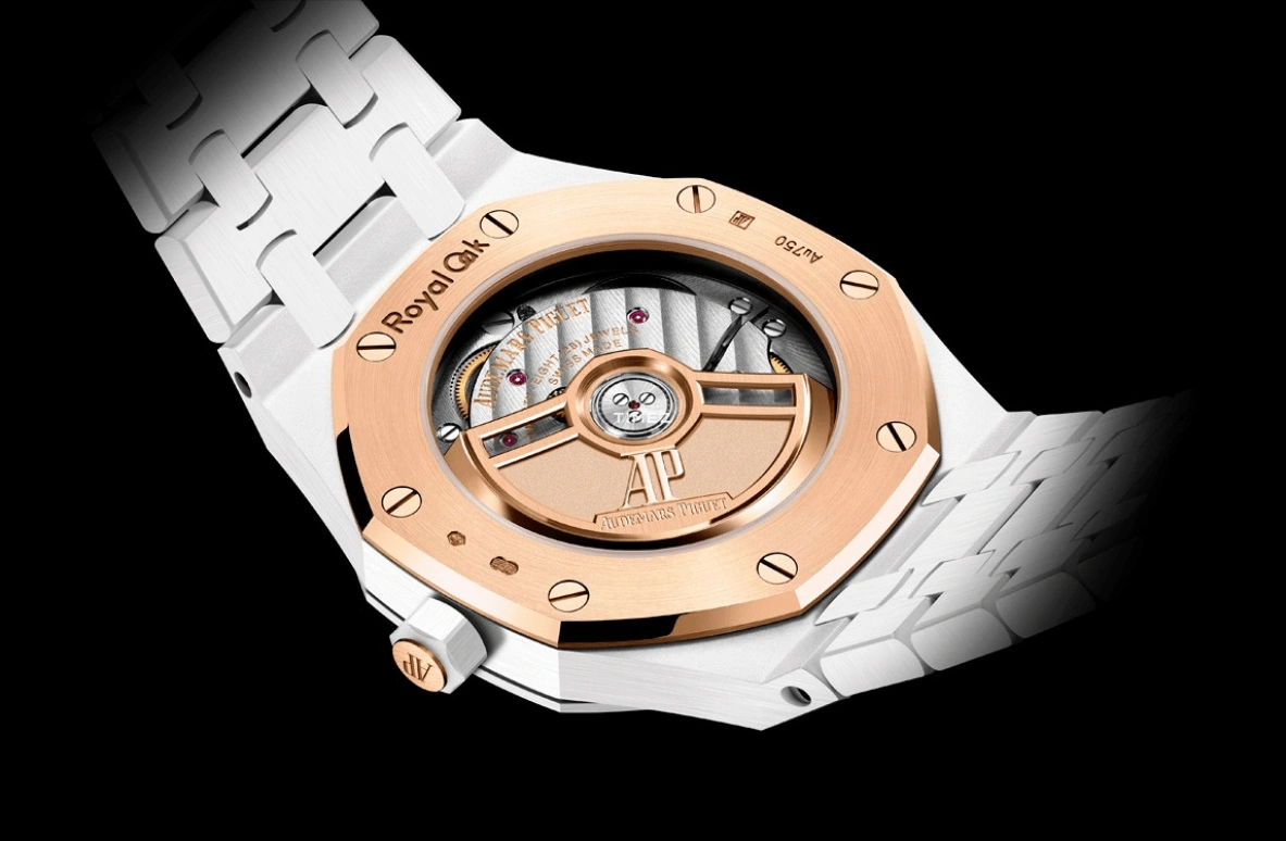 Audemars Piguet,Royal Oak 34mm,34mm,Ceramic,White,Silver,Automatic,Day,50hours,Bukayo Saka,77350CB,77350CB.OO.1266CB.01