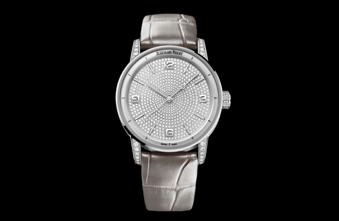 Audemars Piguet,CODE 11.59 41mm,41mm,White Gold,Silver White,Automatic,70hours,In-house Caliber,15210BC,15210BC.ZZ.D128CR.01