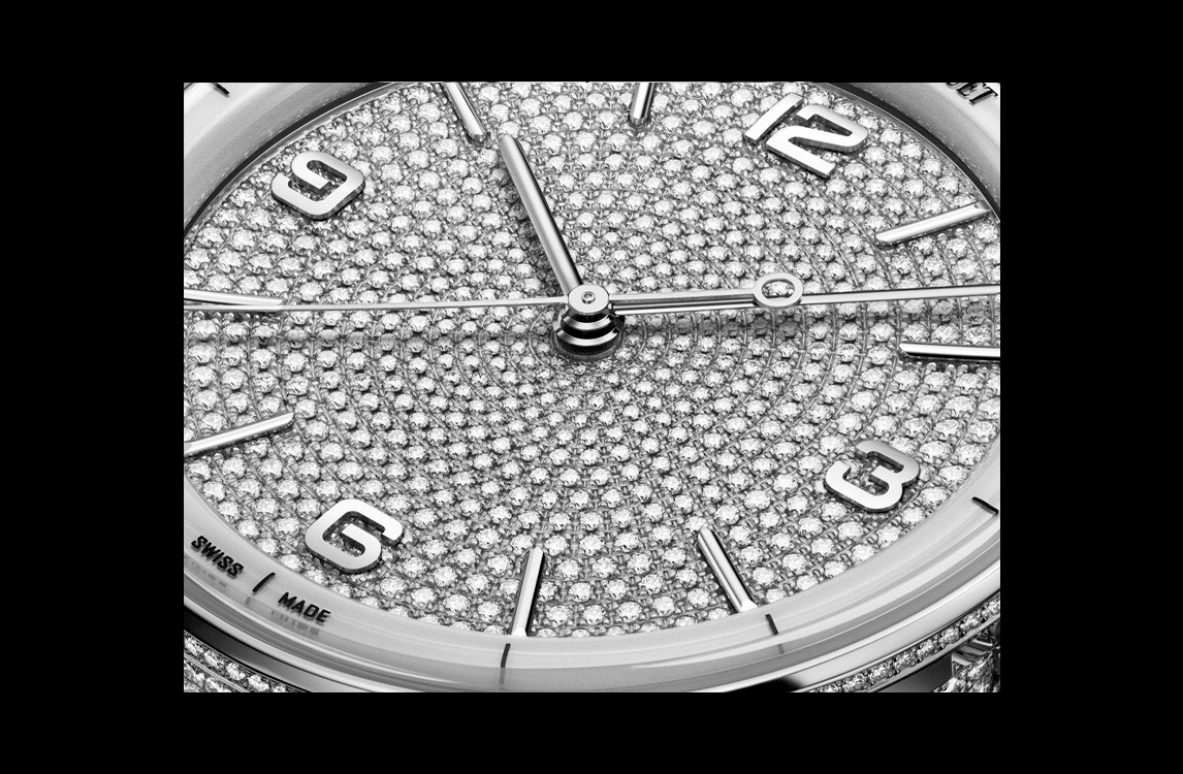Audemars Piguet,CODE 11.59 41mm,41mm,White Gold,Silver White,Automatic,70hours,In-house Caliber,15210BC,15210BC.ZZ.D128CR.01