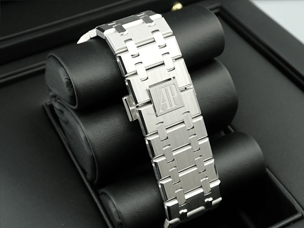 Audemars Piguet,Royal Oak 41mm,41mm,White Gold,Blue,Automatic,Chronograph,Day,26239BC,26239BC.OO.1220.BC.01