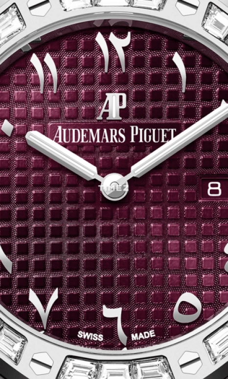 Audemars Piguet,Royal Oak 33mm,33mm,White Gold,Purple,Quartz,Day,In-house Caliber,67656BC,67656BC.ZZ.1261BC.01
