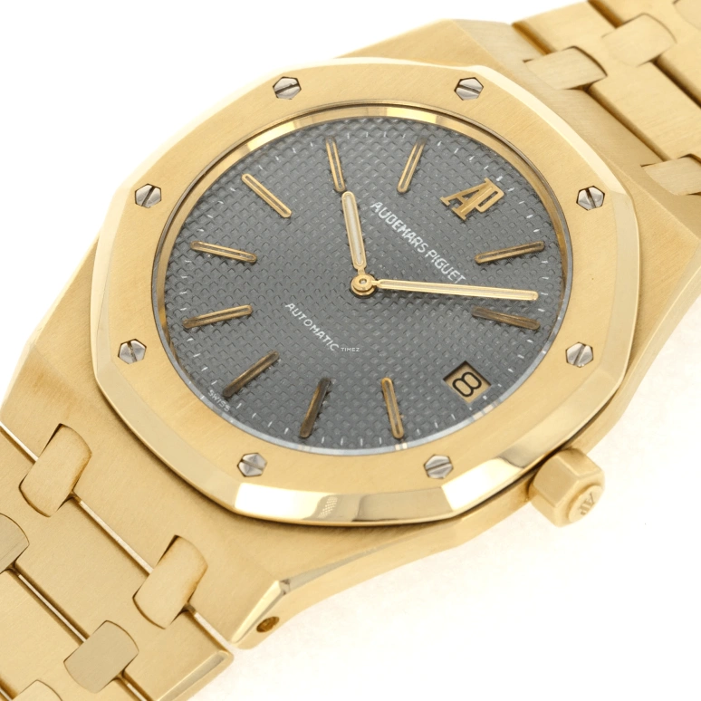 Audemars Piguet,Royal Oak 39mm,39mm,Yellow Gold,Grey,Automatic,Day,Sapphire,Crystal Glass,Justin Bieber,JB,5402BA