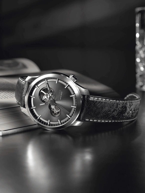 BA111OD,Chapter 3 42mm,42mm,Stainless Steel,Grey,Automatic,38hours,Sapphire,Crystal Glass,Chapter 3,Chapter 3.3 1R1SE