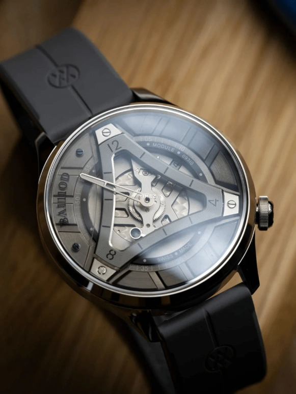 BA111OD,CHPTR_Δ 44mm,44mm,Stainless Steel,Grey,Automatic,Day,40hours,CHPTR ,CHPTR .1 KAIROS