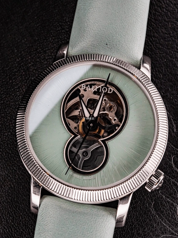 BA111OD,Chapter 6 36mm,36mm,Stainless Steel,Green,Automatic,38hours,Sapphire,Crystal Glass,Chapter 6,Chapter 6.2 Chloe