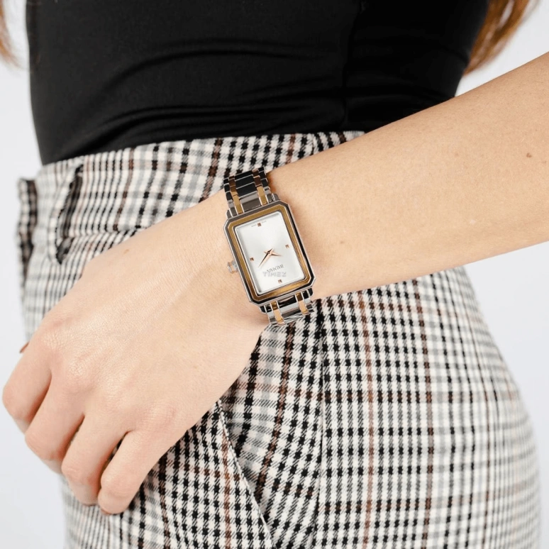 Balmain,Eirini 25x33mm,25x33mm,Stainless Steel,Silver,Quartz,26280hours,Sapphire,Crystal Glass,B4382,B4382.39.26