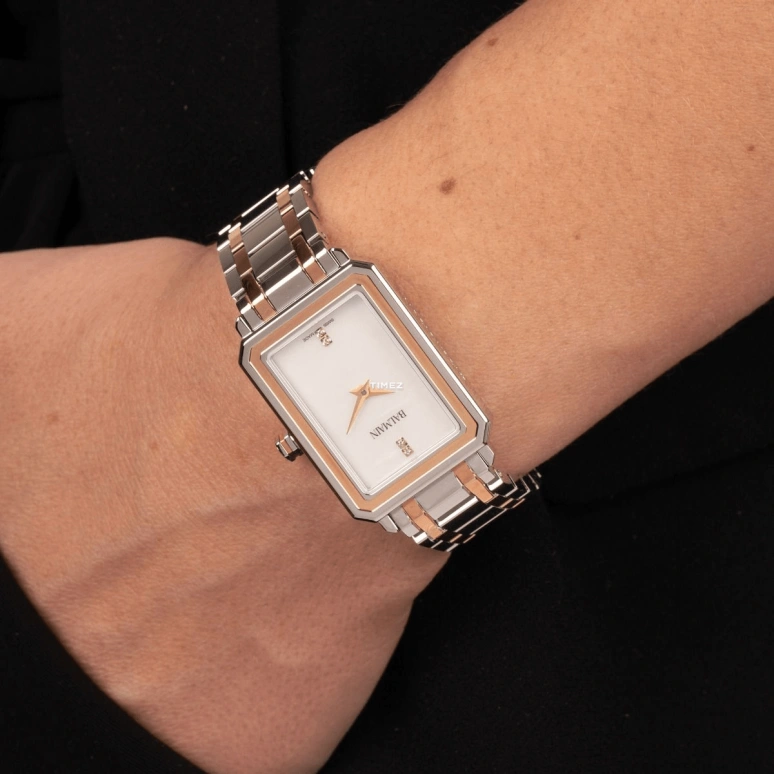 Balmain,Eirini 25x33mm,25x33mm,Stainless Steel,White,Quartz,26280hours,Sapphire,Crystal Glass,B4388,B4388.33.87