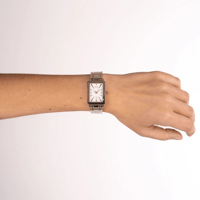 Balmain,Eirini 25x33mm,25x33mm,Stainless Steel,Silver,Quartz,26280hours,Sapphire,Crystal Glass,B4388,B4388.33.25