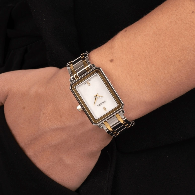 Balmain,Eirini 25x33mm,25x33mm,Stainless Steel,White,Quartz,26280hours,Sapphire,Crystal Glass,B4382,B4382.39.87