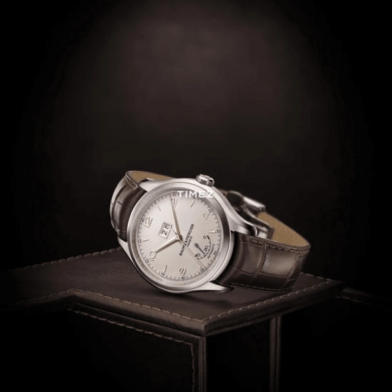 Baume & Mercier,Clifton 43mm,43mm,Stainless Steel,Silver White,Automatic,Power Reserve Indicator,Big Date,10205