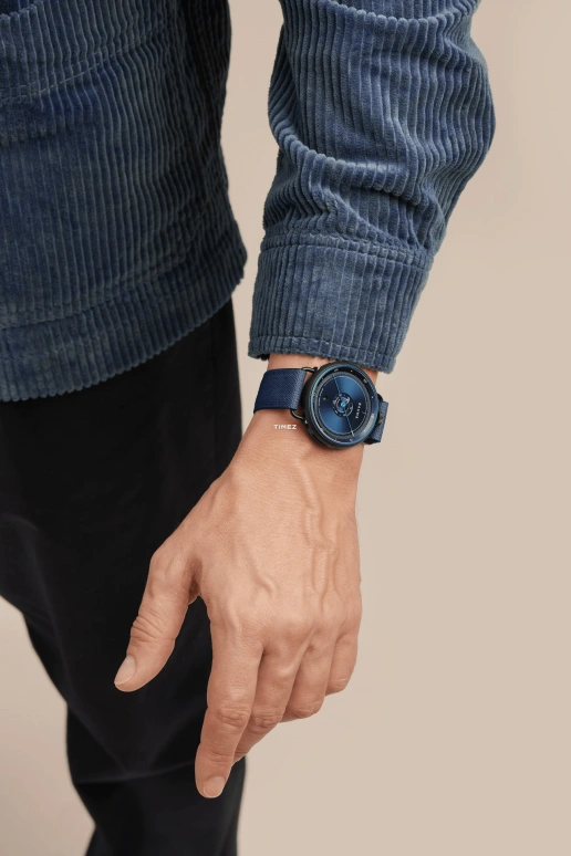 Baume & Mercier,Baume 42mm,42mm,Aluminium,Blue,Automatic,Day,Round,10680