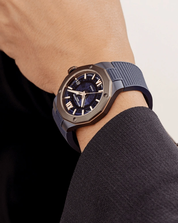Baume & Mercier,Riviera 42mm,42mm,Stainless Steel,Blue,Automatic,Day,Sapphire,Crystal Glass,10769