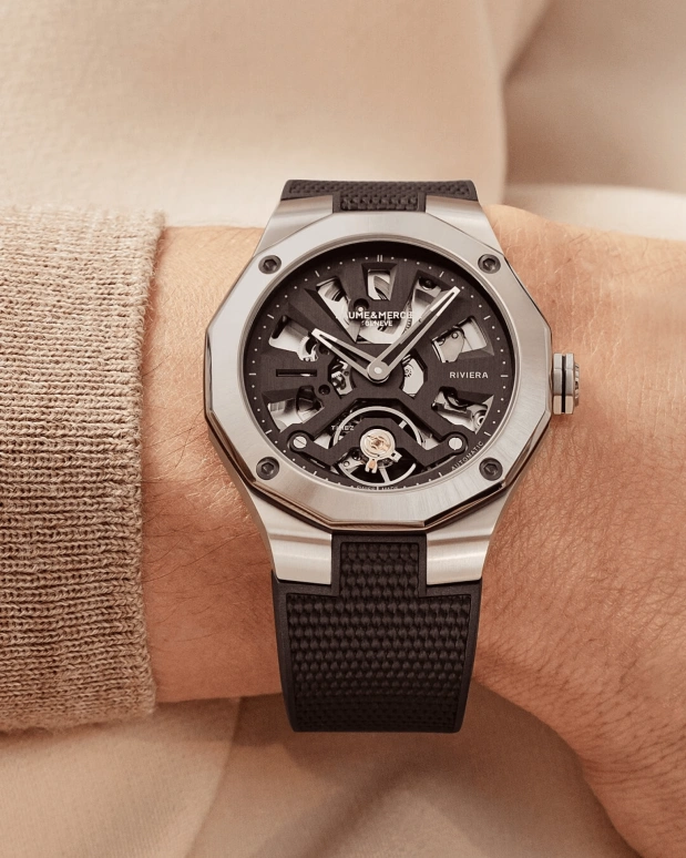 Baume & Mercier,Riviera 42mm,42mm,Stainless Steel,Black,Automatic,Sapphire,Crystal Glass,Twelve edge,10721