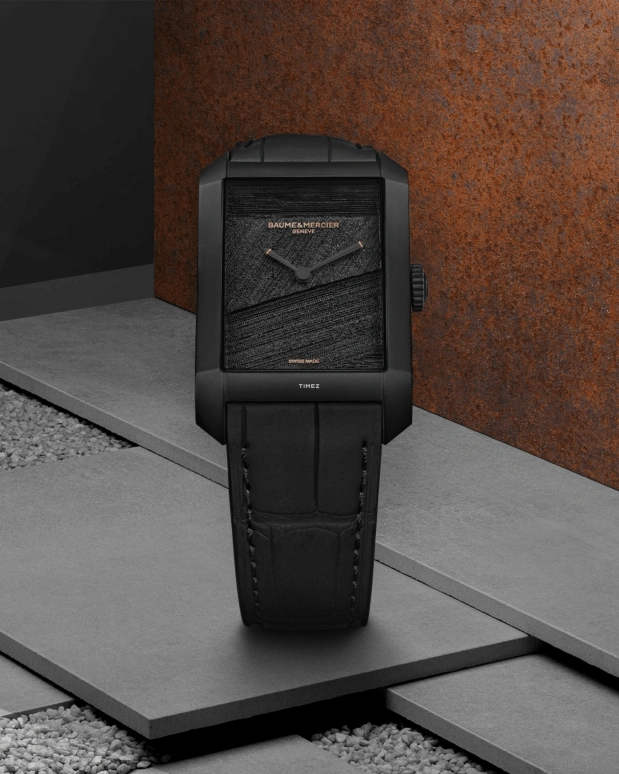 Baume & Mercier,Hampton 31x48.10mm,31x48.10mm,Stainless Steel,Black,Automatic,Sapphire,Crystal Glass,Square,10641