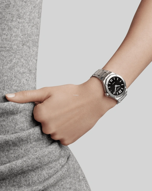 Baume & Mercier,Riviera 36mm,36mm,Stainless Steel,Black,Quartz,Day,Sapphire,Crystal Glass,10724