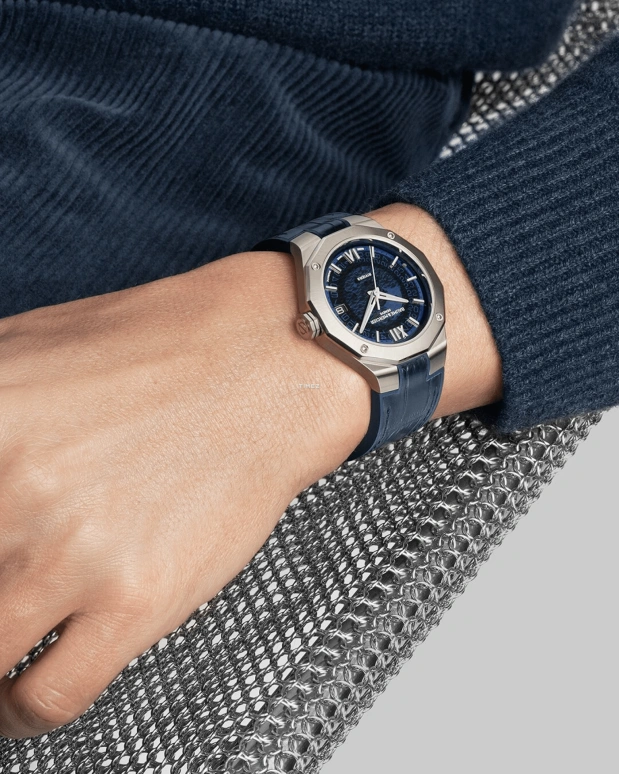 Baume & Mercier,Riviera 39mm,39mm,Stainless Steel,Blue,Automatic,Day,Sapphire,Crystal Glass,10714