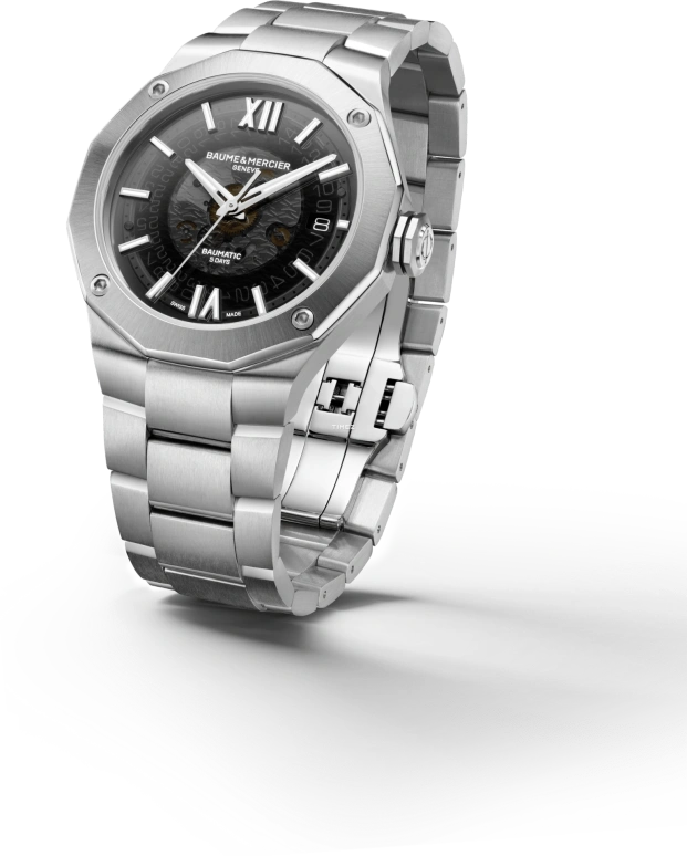 Baume & Mercier,Riviera 42mm,42mm,Stainless Steel,Black,Automatic,Day,Sapphire,Crystal Glass,10702