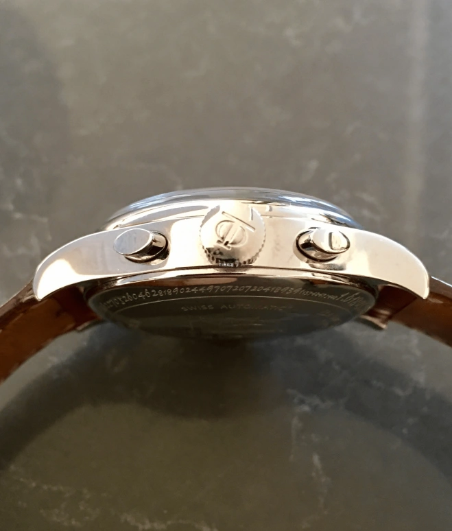 Baume & Mercier,Capeland 38mm,38mm,Stainless Steel,Black,Automatic,Chronograph,Day,8620