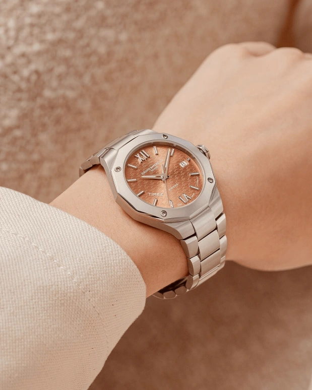 Baume & Mercier,Riviera 36mm,36mm,Stainless Steel,Orange Pink,Automatic,Day,Sapphire,Crystal Glass,10764