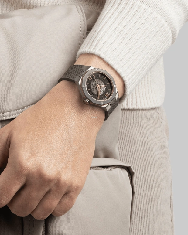 Baume & Mercier,Riviera 39mm,39mm,Stainless Steel,Grey,Automatic,Day,Sapphire,Crystal Glass,10720