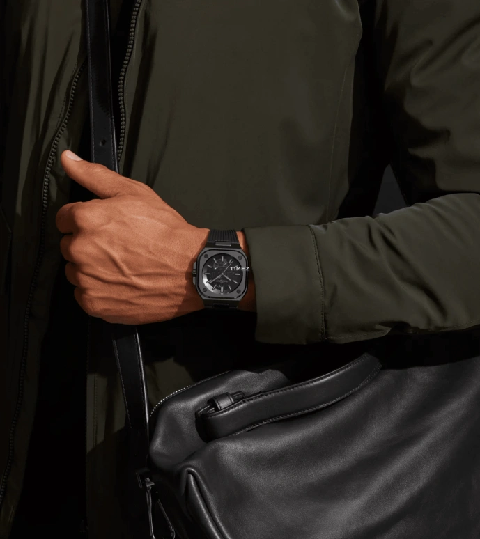 Bell & Ross,BR-05 Auto 41mm,41mm,Ceramic,Black,Automatic,54hours,In-house Caliber,BR05A,BR05A-PH-SK-CE/SRB