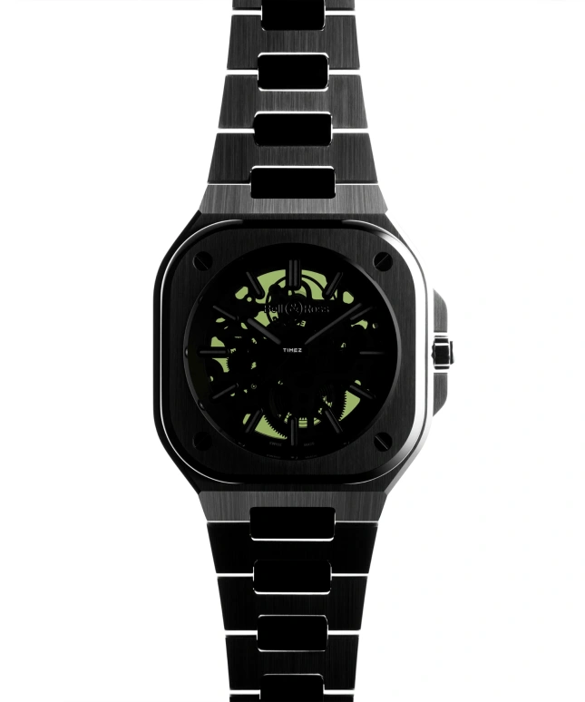 Bell & Ross,Urban 40mm,40mm,Stainless Steel,Olive Green,Automatic,38hours,In-house Caliber,BR05A,BR05A-GN-SKST/SRB
