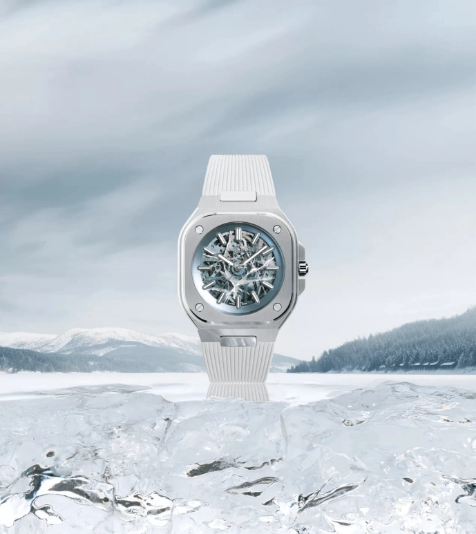 Bell & Ross,Urban 40mm,40mm,Stainless Steel,Ice Blue,Automatic,54hours,In-house Caliber,BR05A,BR05A-AB-SKSTSRB