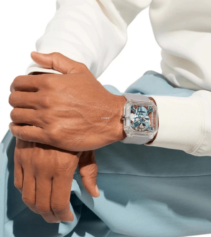 Bell & Ross,BR-01 Skull 43.50x45mm,43.50x45mm,Sapphire,Transparent,Ice Blue,Handwound,Sapphire,Crystal Glass,Octagon,BR01,BR01-CSKBLU-SAPHIR