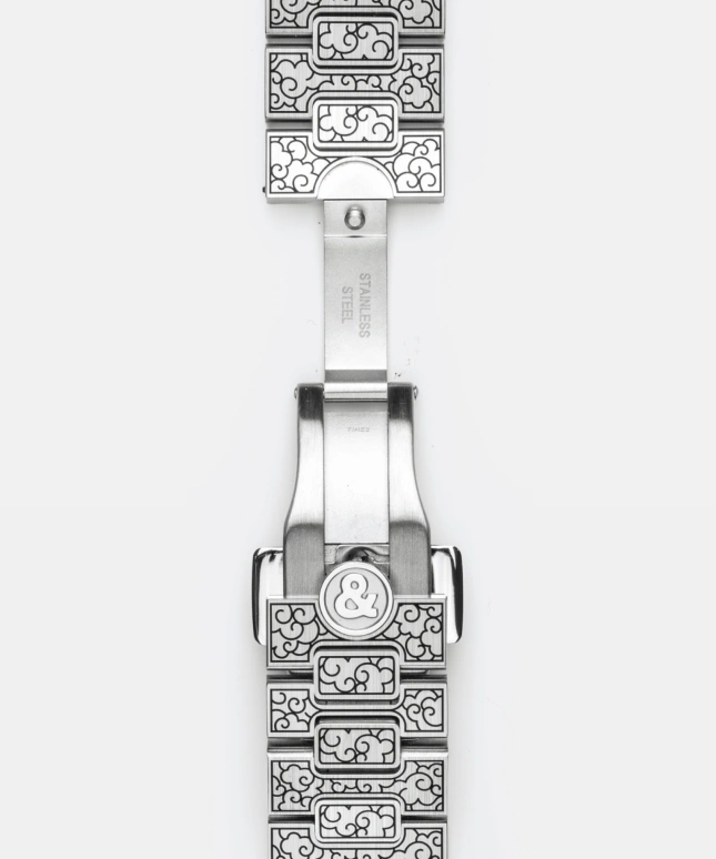 Bell & Ross,Urban 40mm,40mm,Stainless Steel,Silver,Black,Automatic,Day,38hours,BR05A,BR05A-DR-ST/SST
