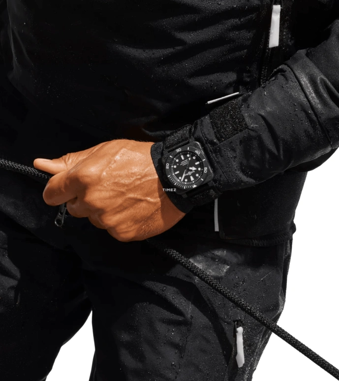 Bell & Ross,BR-03 Diver 42mm,42mm,Ceramic,Black,Automatic,Day,54hours,BR03A,BR03A-D-BL-CE/SRB