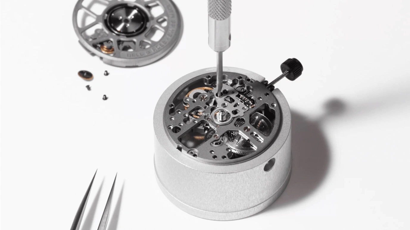 Bell & Ross,Urban 40mm,40mm,Stainless Steel,Olive Green,Automatic,38hours,In-house Caliber,BR05A,BR05A-GN-SKST/SRB