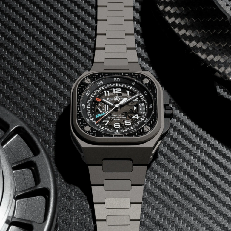 Bell & Ross,BR-X5 41mm,41mm,Titanium,Carbon,Black,Automatic,Day,Power Reserve Indicator,BRX5R,BRX5R-RAC-TI/STI