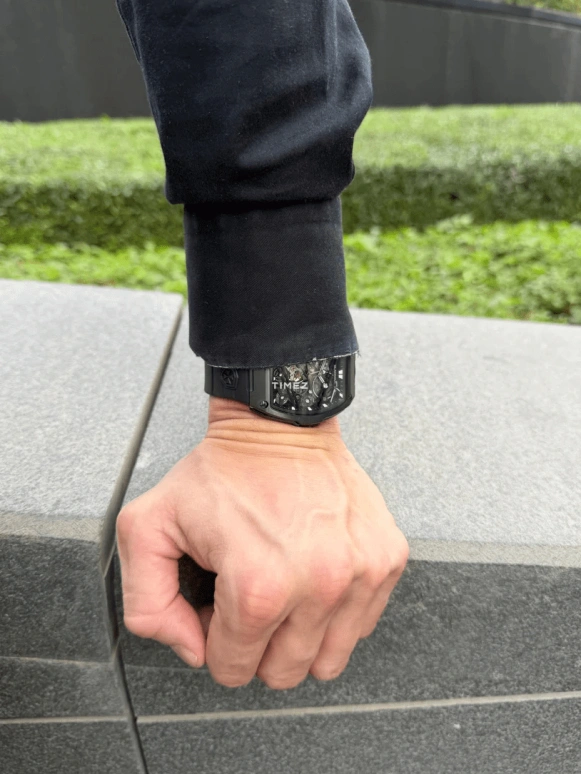 Blackout Concept,FL-One 44.60x52mm,44.60x52mm,Stainless Steel,Black,Automatic,42hours,Sapphire,Crystal Glass,FL,FL-One Black