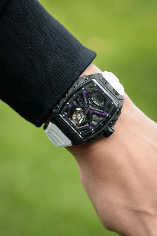 Blackout Concept,XP1 44x52mm,44x52mm,Forged Carbon,Purple,Black,Skeleton,Handwound,Tourbillon,Sapphire,Tourbillon LT Ultraviolet