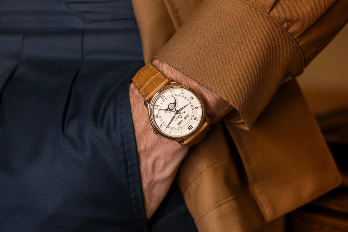 Blancpain,Villeret 40.20mm,40.20mm,Red Gold,White,Automatic,Moonphase,Month,Date,Day,72hours,In-house Caliber,6654N 3642 55B