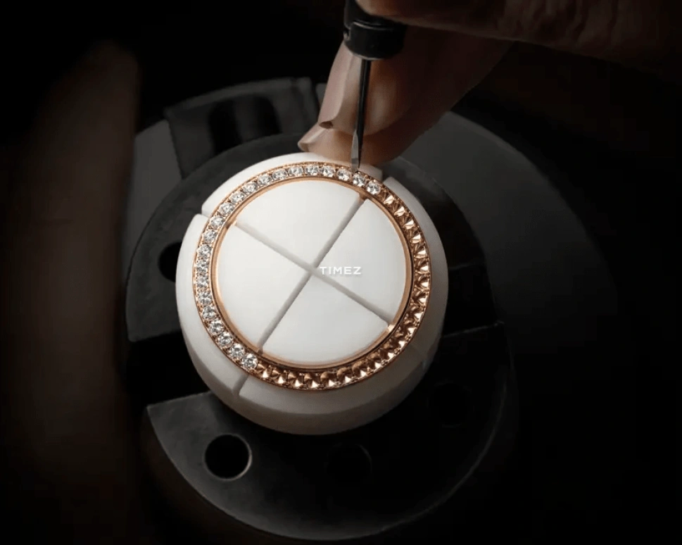 Blancpain,Ladybird 34.90mm,34.90mm,Red Gold,Silver,White,Automatic,Moonphase,100hours,3662E,3662E-2954-55B