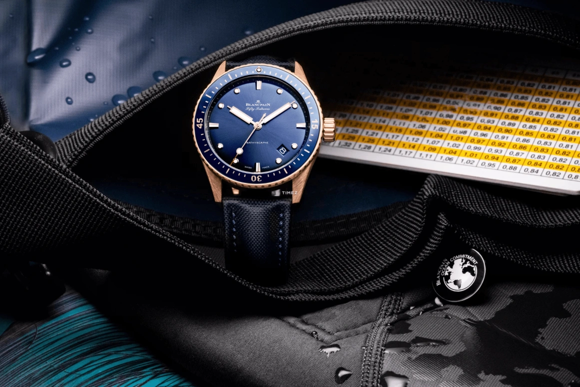 Blancpain,Fifty Fathoms 43mm,43mm,Sedna Gold,Blue,Gradient,Automatic,Day,120hours,5000,5000-36S40-O52B