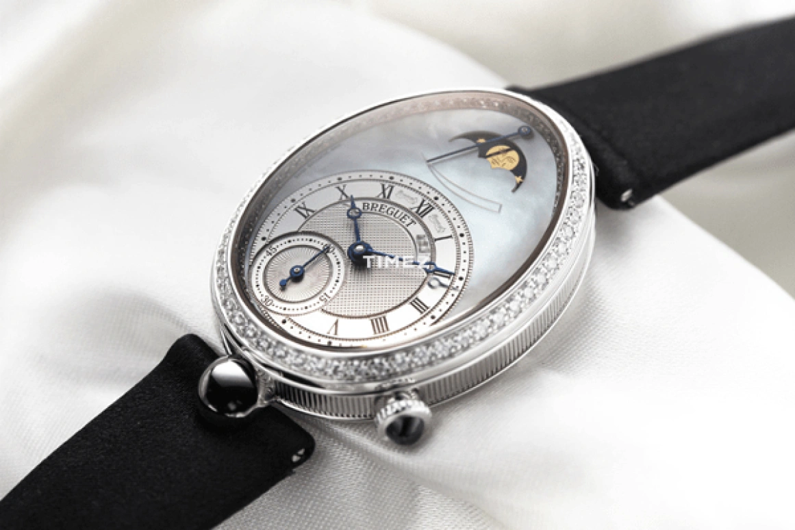 Breguet,Reine de Naples 36.50x28.45mm,36.50x28.45mm,White Gold,White,Automatic,In-house Caliber,Sapphire,Crystal Glass,8908BB,8908BB/52/864/D00D