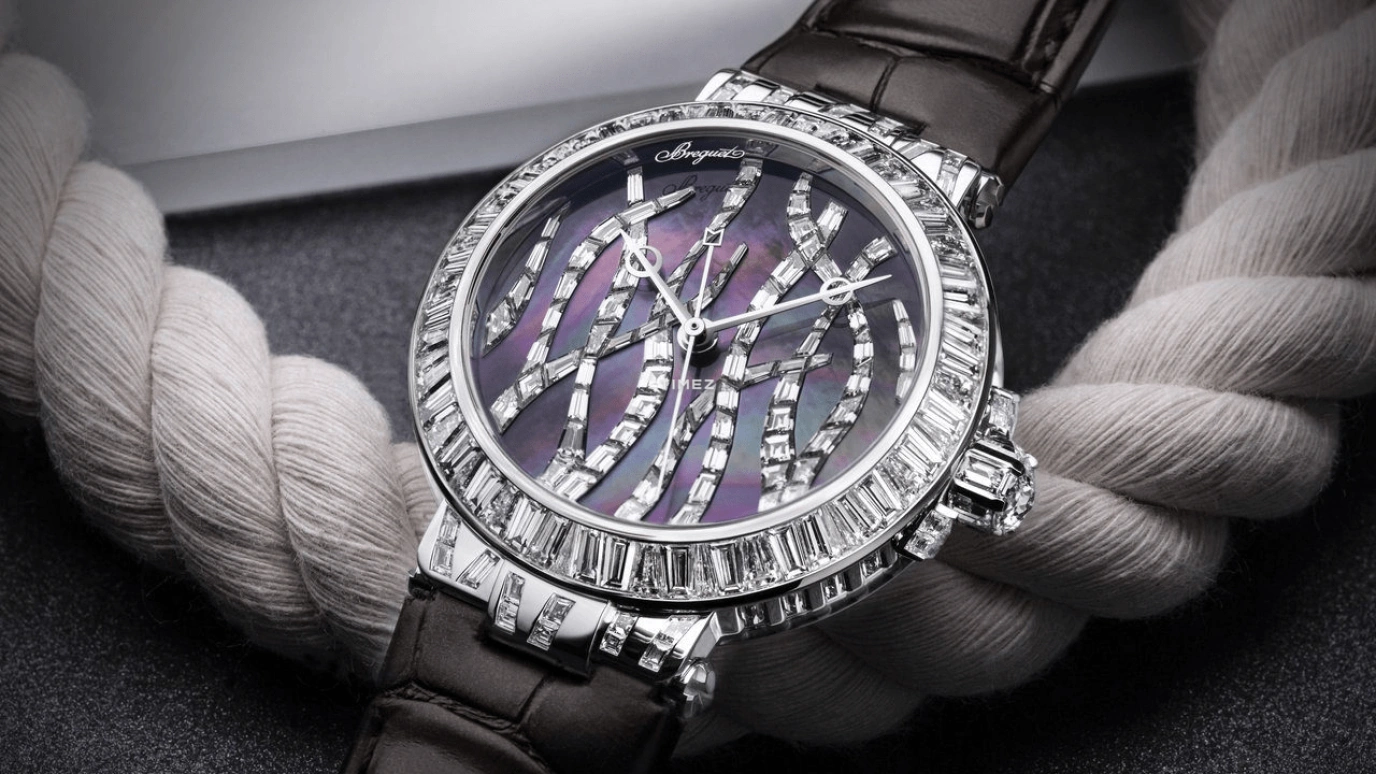 Breguet,Marine 35.80mm,35.80mm,White Gold,Black,Automatic,38hours,In-house Caliber,9509BB,9509BB/TD/984/DD0D