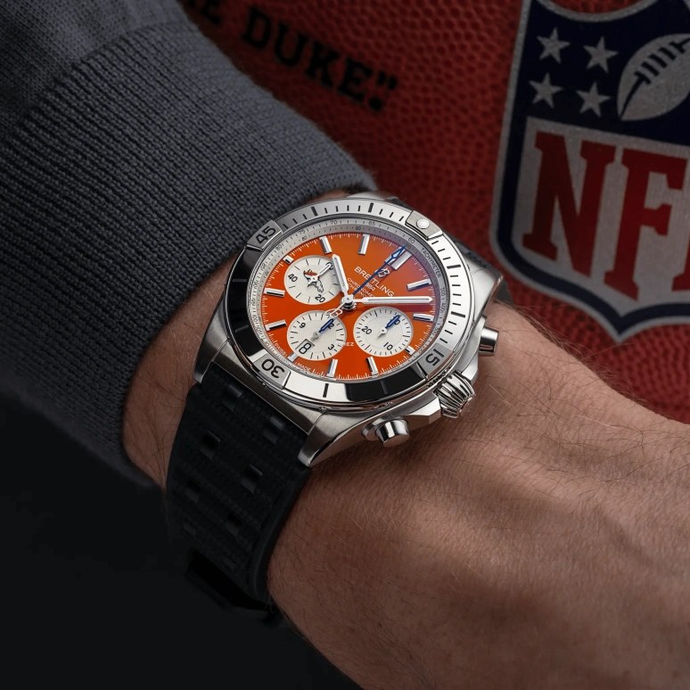 Breitling,Chronomat 42mm,42mm,Stainless Steel,Orange Red,Silver,Automatic,Chronograph,Day,AB01342B1O2S1