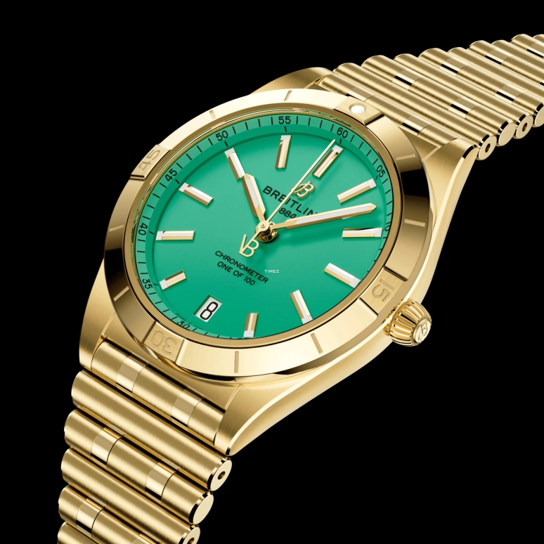Breitling,Chronomat 36mm,36mm,Yellow Gold,Green,Automatic,Day,Sapphire,Hardlex,K103801A1L1K1