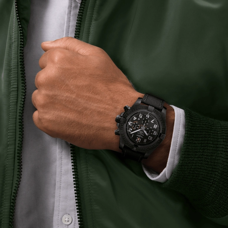 Breitling,Avenger 50mm,50mm,Titaplast,Black,Automatic,Chronograph,Date,Column Wheel,XB0170E41B1W1