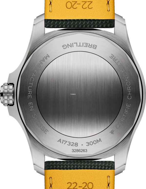 Breitling,Avenger 42mm,42mm,Stainless Steel,Green,Automatic,Day,Sapphire,Crystal Glass,A17328101L1X1