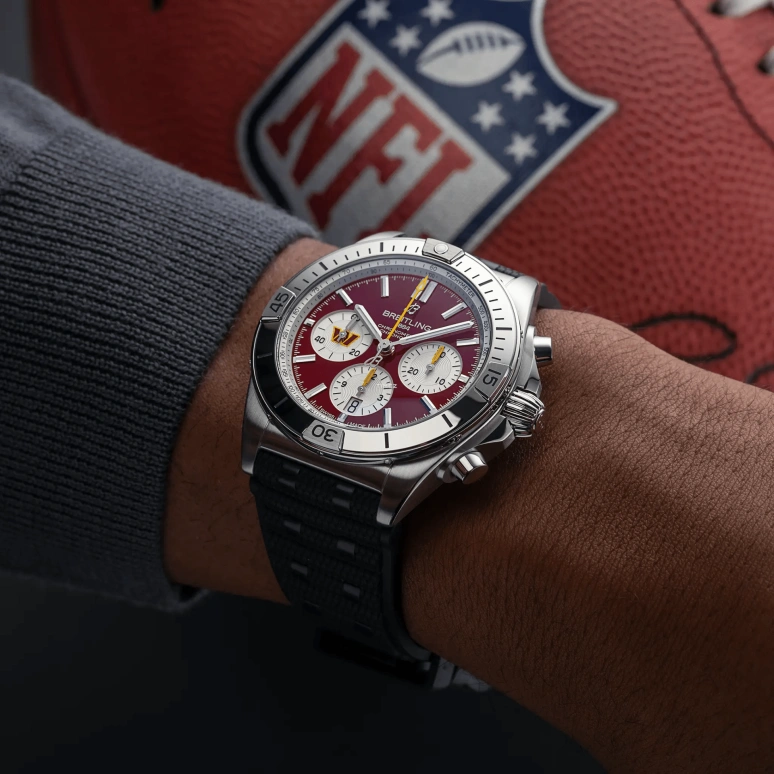 Breitling,Chronomat 42mm,42mm,Stainless Steel,Wine Red,Automatic,Chronograph,Day,AB01342B1K3S1