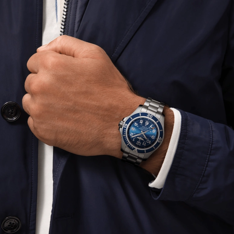 Breitling,Superocean 42mm,42mm,Stainless Steel,Blue,Automatic,Day,40hours,A17365D11C1A1