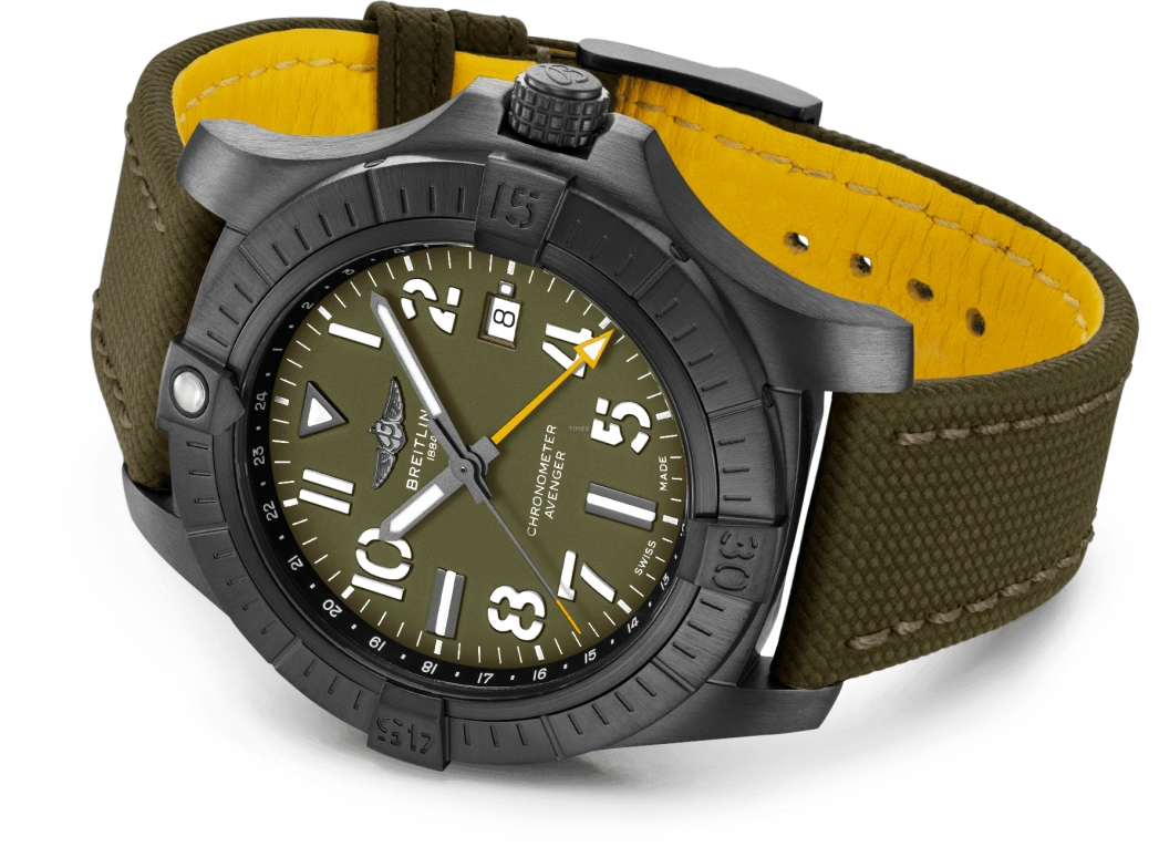Breitling,Avenger 45mm,45mm,Titanium,Green,Automatic,Date,42hours,V323952A1L1X1